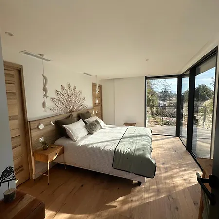 Guest house La Bastide Des Culs-rousset *