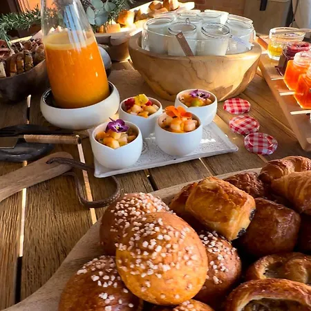 La Bastide Des Culs-rousset Guest house *