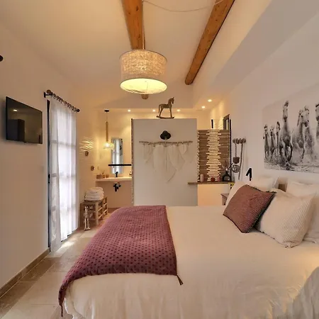 La Bastide Des Culs-rousset Guest house