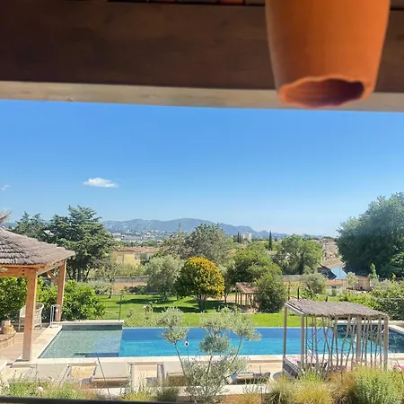 La Bastide Des Culs-rousset Guest house Marseille