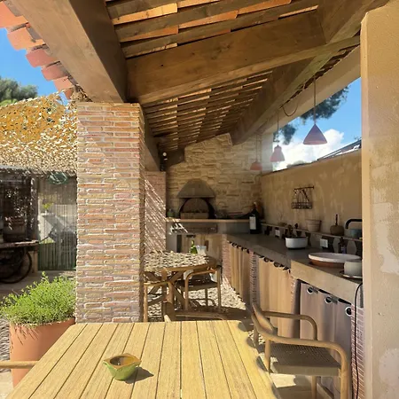 La Bastide Des Culs-rousset